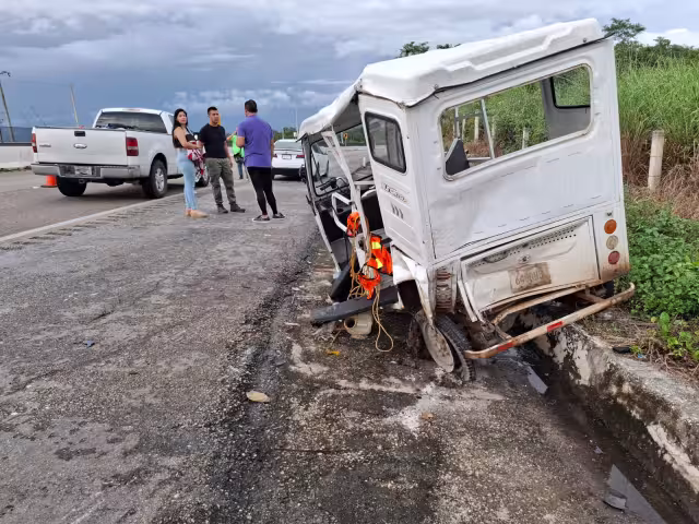 Un mototaxista fue impactado en la carretera federal Campeche-Mérida el 30 de octubre