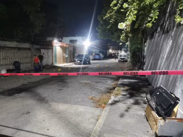 Dos hombres que lo acompañaban, repelieron el ataque. Habría sido amenazado en días pasados.