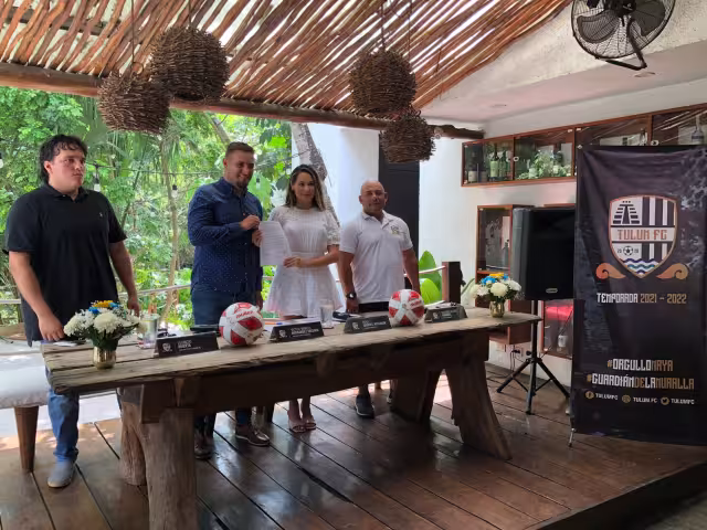 La presidente del club, Rifka Queruel Nassbaum fue la encargada de dar la bienvenida