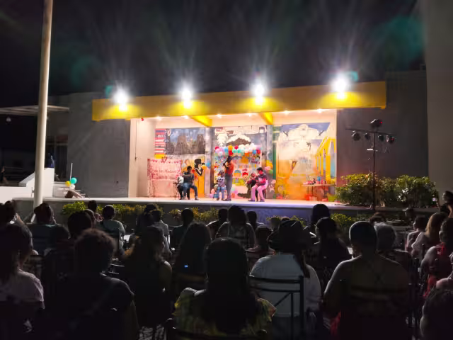 Las madres disfrutaron el evento que fue dedicado para ellas.
