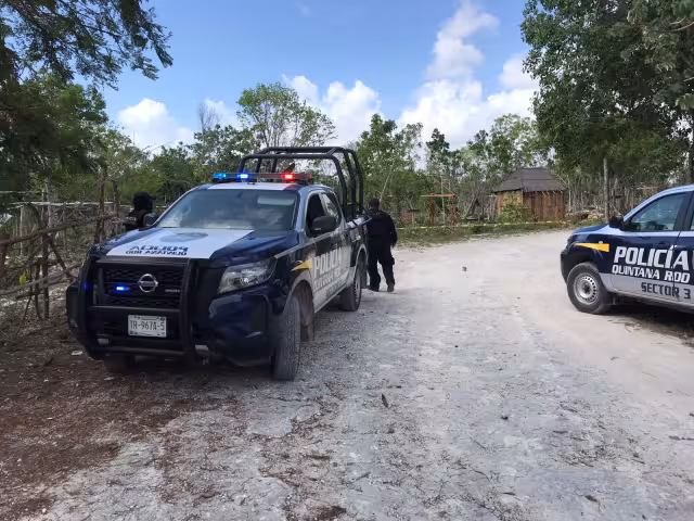 Al lugar llegaron elementos de la Policía Quintana Roo, para las primeras pesquisas