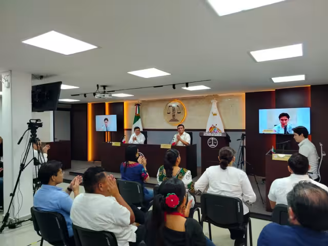 Firma de convenio impulsa desarrollo profesional e inclusión en Campeche