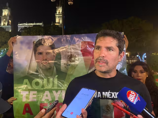 Eduardo Verastegui comenzó su recolecta en el Parque de Las Américas