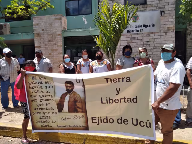 Aseguran que las licenciadas Elizabeth Silveira Hau y Xail de Luz González Alpuche renunciaron a defender a los inversores inmobiliarios