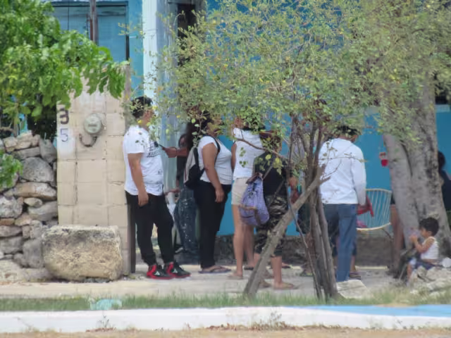 La familia se encontraba desconsolada por lo ocurrido con el joven