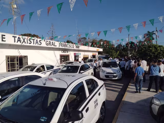 Fueron citados en frente de las instalaciones del Sindicato de Taxistas, General Francisco May