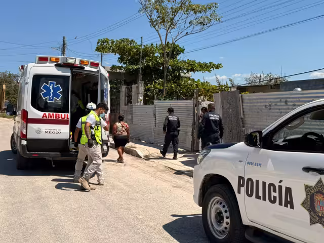 Hombre es golpeado con tubo de metal en Escárcega.
