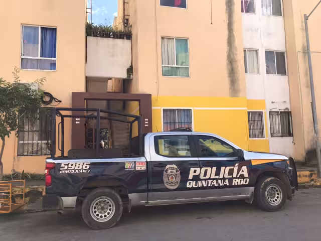 Se espera que personal de Servicios Periciales acuda a levantar indicios y recoger el cuerpo