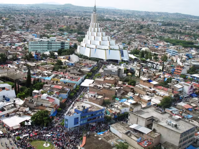 Los túneles del templo de La Luz del Mundo servían, en un principio, para que los líderes se trasladaran de un lugar a otro