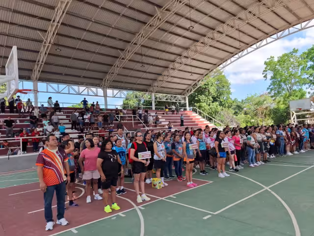 Delegaciones de todo Campeche participaron en los XXXIV encuentros deportivos y culturales.