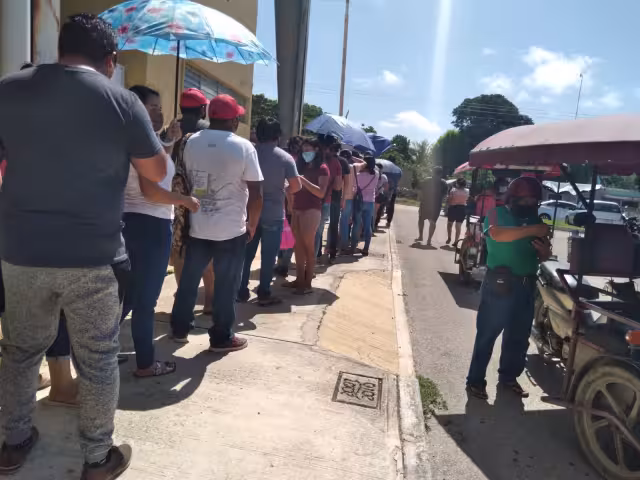 Este lunes arrancó la aplicación de la vacuna anticovid en jóvenes de 18 a 29 años