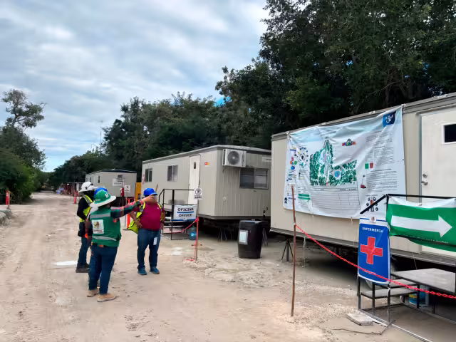 En el sitio se llevaban a cabo actividades de demolición, desmantelamiento de infraestructura y recolección de material de escombro y metal