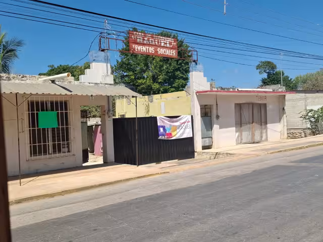 Una mujer de 44 años, originaria de Umán, fue auxiliada por policías en Hecelchakán.