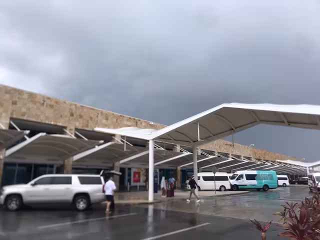 Destacan las más de 170 llegadas internacionales y los más de 100 arribos nacionales