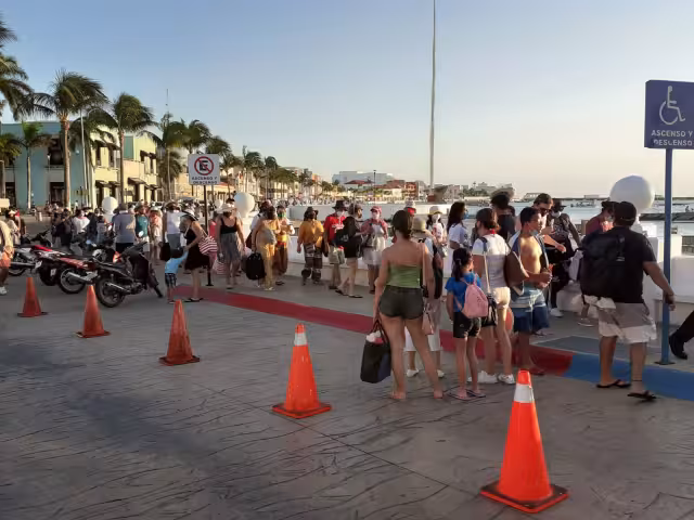 Suman más de 800 turistas los que se han quedados varados en esta temporada vacacional