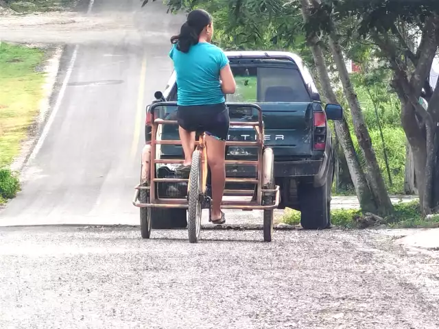 A más de un mes de la desaparición de 20 personas en Juan Sarabia, la comunidad sigue sumida en miedo e incertidumbre.