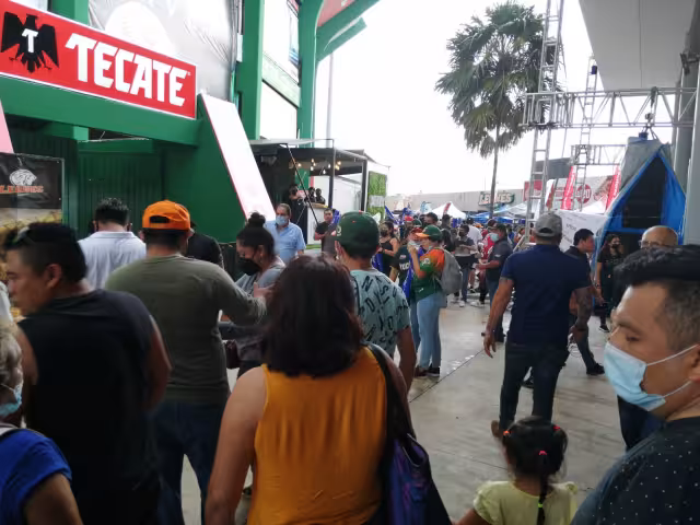 Leones de Yucatán listos para recibir a Diablos Rojos del México en el Parque Kukulcán