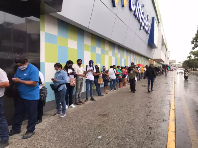 Cancún lidera el número de contagios acumulados en Quintana Roo con 36 mil 706 enfermos