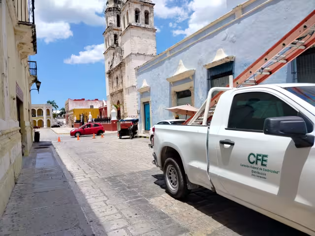 Vuelve a fallar registro de la CFE en el Centro Histórico; suspenden servicio eléctrico