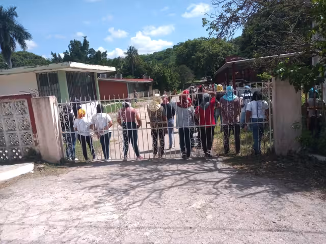 La Escuela Normal Rural de Hecelchakán fue tomada por los estudiantes