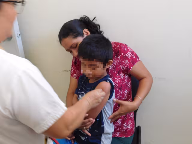 Según la OMS, la tasa de vacunación en infantes alcanza a 9 de cada 10; en México
