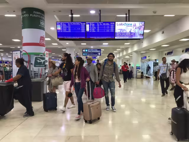 Las operaciones en el Aeropuerto transcurren con normalidad esta tarde en Cancún