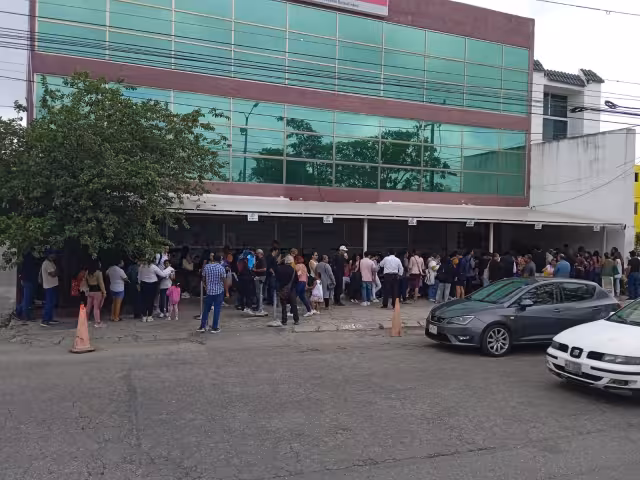 Calculan que este día atenderán en el módulo entre 600 y 700 personas