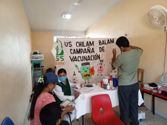 Realizan jornada de salud en escuela primaria de Chilam Balam, Champotón.