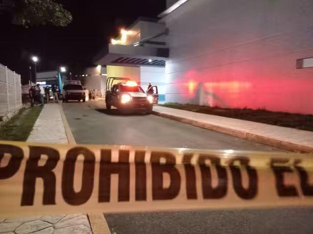 Los hechos ocurrieron a una calle del Arco Vial, sobre la avenida Limoneros, del fraccionamiento Villas del Mar, en la Región 248