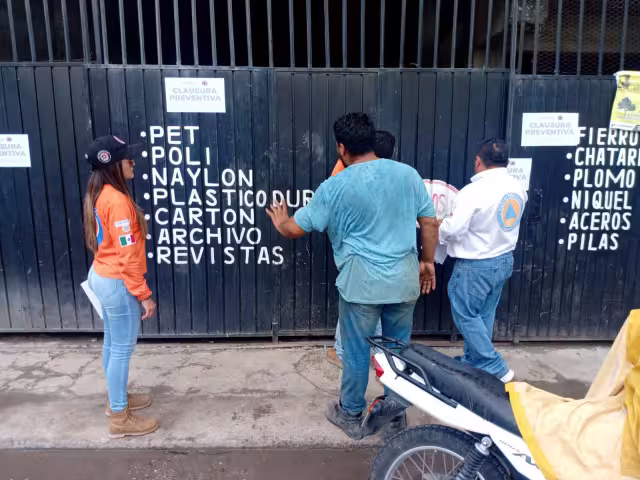 Clausuran y multan a la chatarrería Hermanos Cobos en Campeche.