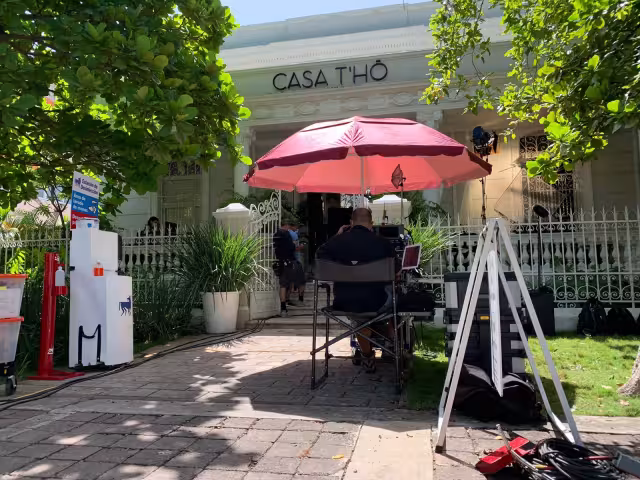 Aislinn Derbez participa para una película de Netflix