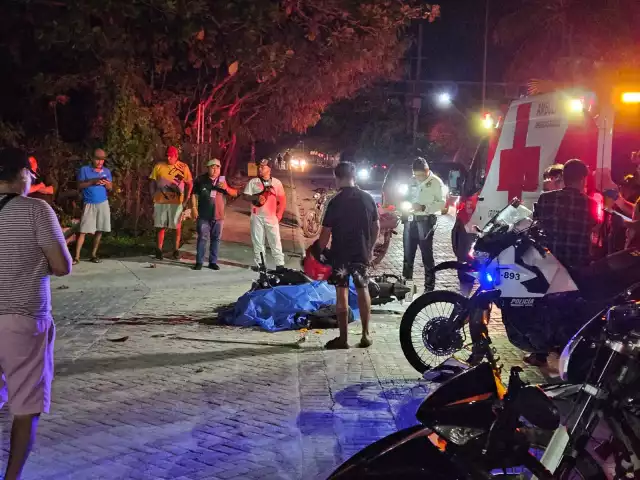 Paramédicos de la Cruz Roja llegaron al lugar, pero nada pudieron hacer.