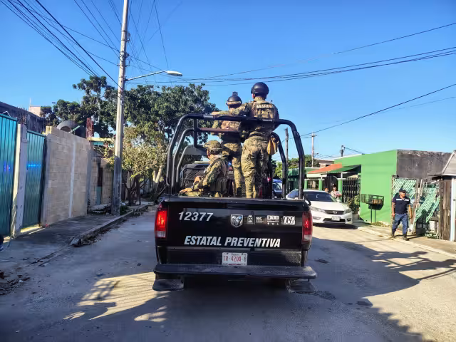 De cuerdo con la información obtenida, los ahora occisos ocupaban un inmueble para la recolección de chatarra, donde probablemente vendían drogas