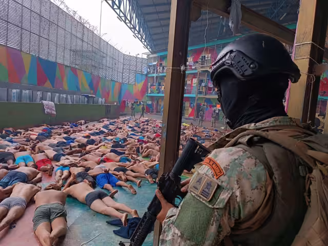 Estalla conflicto armado en diversas zonas de Ecuador
