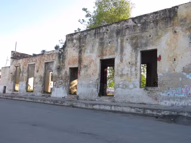 La Comuna no piensa gastar en los inmuebles viejos, ya que son de particulares