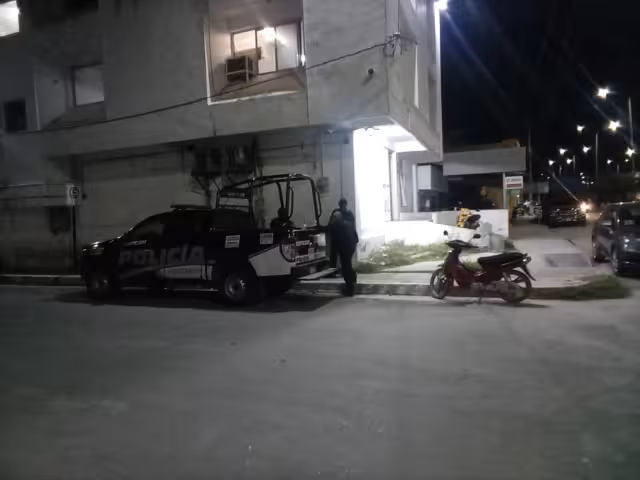 Enseguida fueron detenidos y aseguraron las armas y estupefaciente