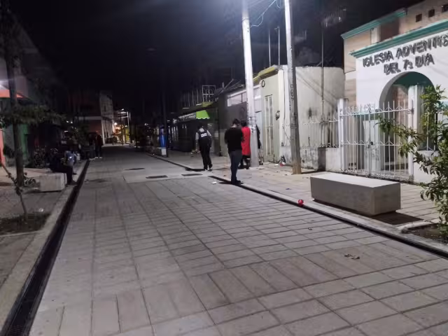 Según se informó, los revoltosos no eran de la misma escuela, pero llegaron a la fiesta