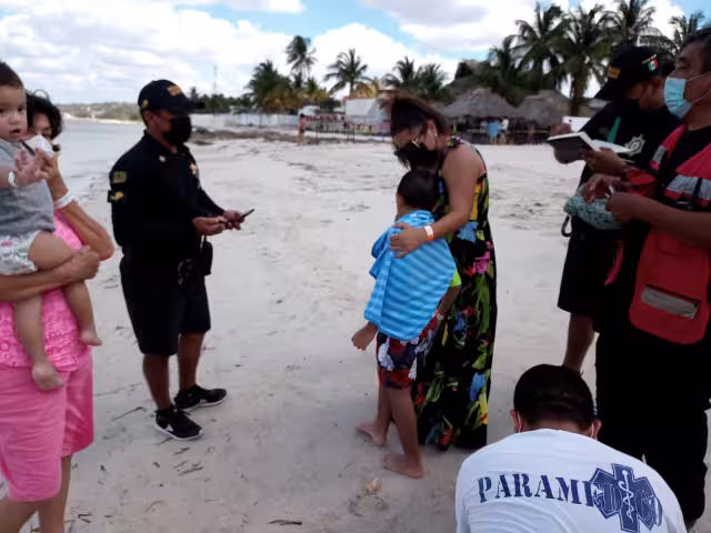 Un menor de 10 años resultó herido en la pierna por recibir un golpe con el hocico de un pez aguja