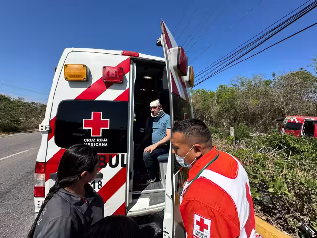 Accidente vial a la altura del Hotel Bahía Príncipe en Quintana Roo