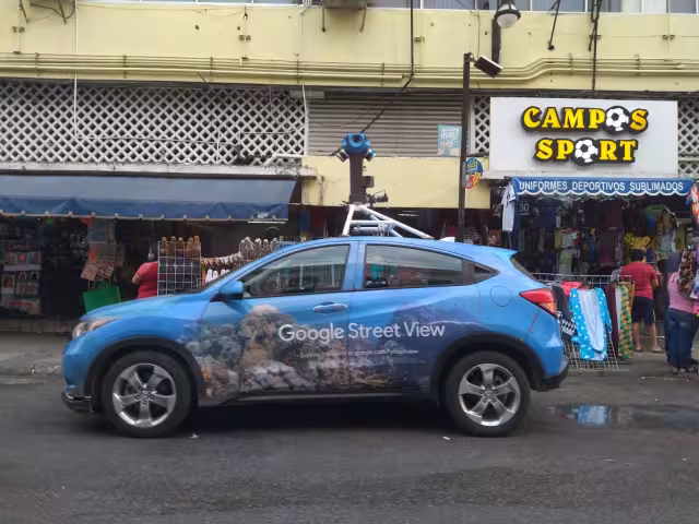 El Street View de Google Maps es una representación virtual, la cual se compone de millones de imágenes panorámicas