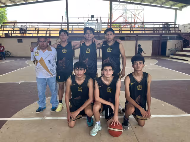 Mayas de Hopelchén empató la gran final de la Liga Estudiantil Yucateca de Básquetbol al vencer 58-28 a Jaguares de Tekax.