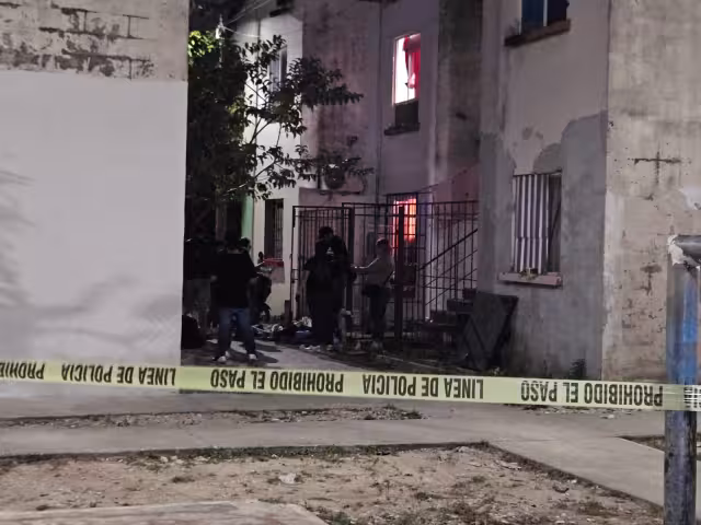 Elementos de diferentes corporaciones acudieron al lugar de los hechos.