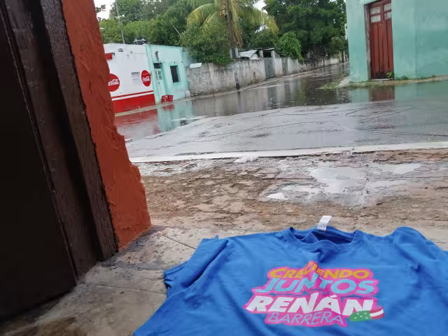 Vecinos de Comisarías de Mérida se quejan de la falta de atención de Renán Barrera