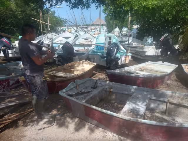 Pescadores de varios Estados y de municipios cercanos arriban a los puertos por temporadas