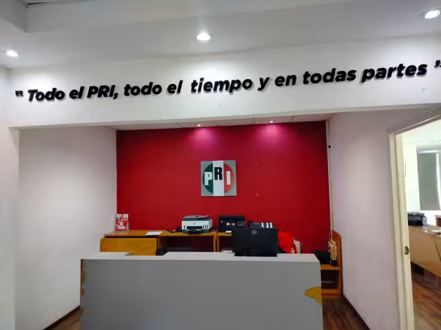 El PRI propuso una coalición total de la oposición rumbo a las elecciones de 2027.