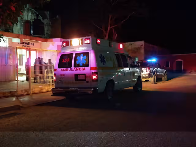 El hombre fue enviado al hospital de Tekax para valoración, pero por la severidad de sus heridas lo trasladaron a Mérida