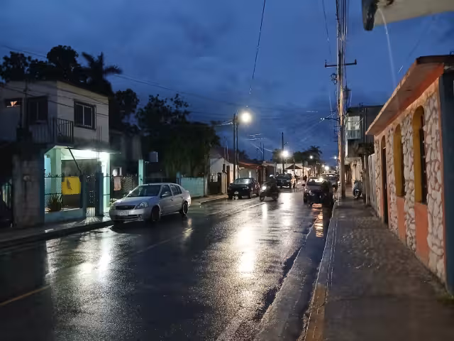 Huracán Erick deja lluvia constante en Escárcega sin alerta de riesgo