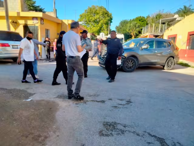 El conductor se encontraba de visita en Izamal junto a su familia