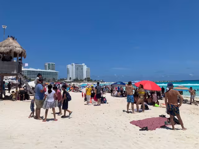 Cancún es uno de los destinos turísticos elegidos por los visitantes nacionales y extranjeros para pasar las vacaciones de Semana Santa