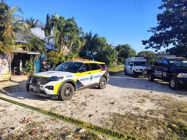 Elementos policiacos y de otras corporaciones de seguridad acudieron al lugar.